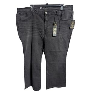 Diane Gilman Women's Jeans Sz 26PW Black Pockets Belt  Loops W-413